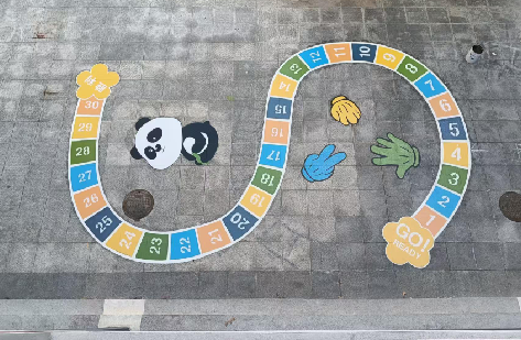  潜山地面游戏彩绘